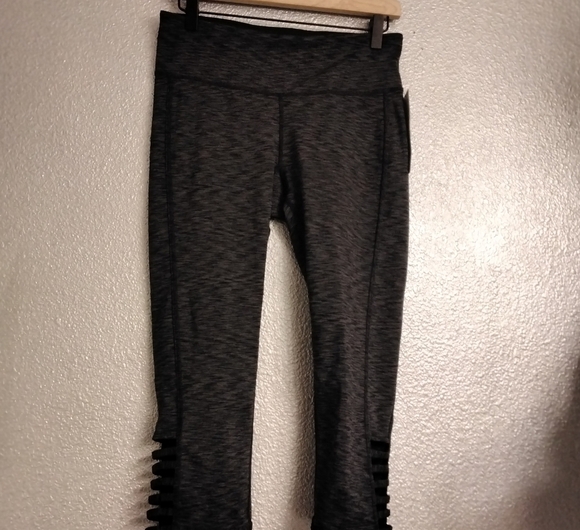 NWT  Ideology Work Out Pants/Leggings  Size M - Picture 1 of 5